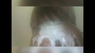  bbw shaking soapy ass