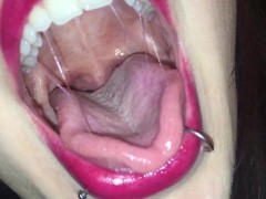 Cherry Red Vore - Screenshot 13 of 16 - Vore