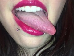Cherry Red Vore - Screenshot 6 of 16 - Giantess