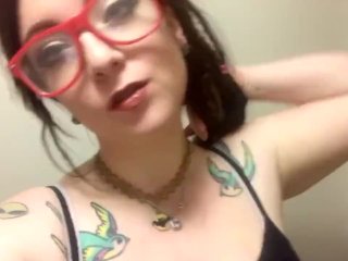 alternative girl, tattooed big tits, thick white girl, big tit goth