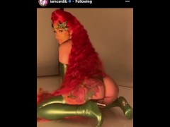 Cardi B Twerking