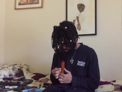 Some Young Zion and Matt Ox - Screenshot 15 of 16 - Smoking