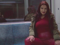 Erotisch in der S-Bahn!