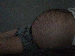 i am overdue. Bellymovements with contractions