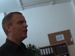 Just exactly which kind of ANAL secretary every office in the world needs