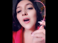 Curvy Babe smoking fetish