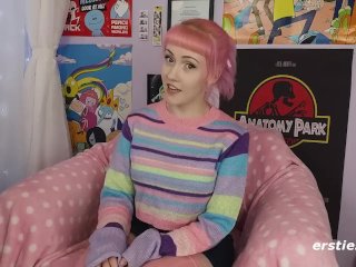 Exotic Evie Masturbating in Silky Stockings