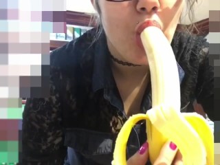 Deepthroating a Long Banana.