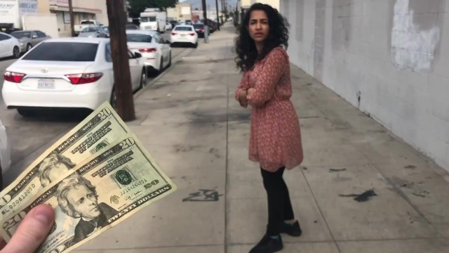 Money Talks Fuck - Money Talks - Woman Drops Money and I Return it to her - Pornhub.com