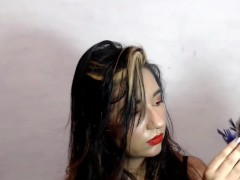 Acariciando as BOLAS com penas