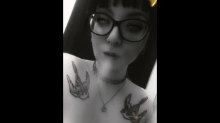 Fumar en Snapchat (babygirl_goth)