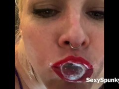 Amateur Babe Close Up Pussy Fucking Swallows Cum