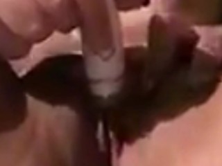 Teen Masterbates with a Vibrator and Fingers herself