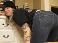RIPPING SOME BUBBLY NASTY FARTS - Screenshot 11 of 16 - Kink