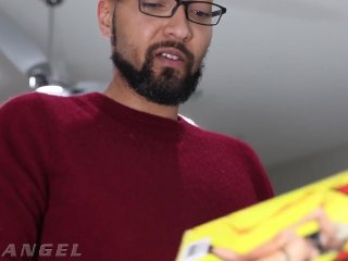 EVILANGEL_Kendra Spade Squirts On Stepbrother's_Dick