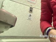 Preview 1 of Подростковая мастурбация в туалете самолёта. Почти поймана когда кончает