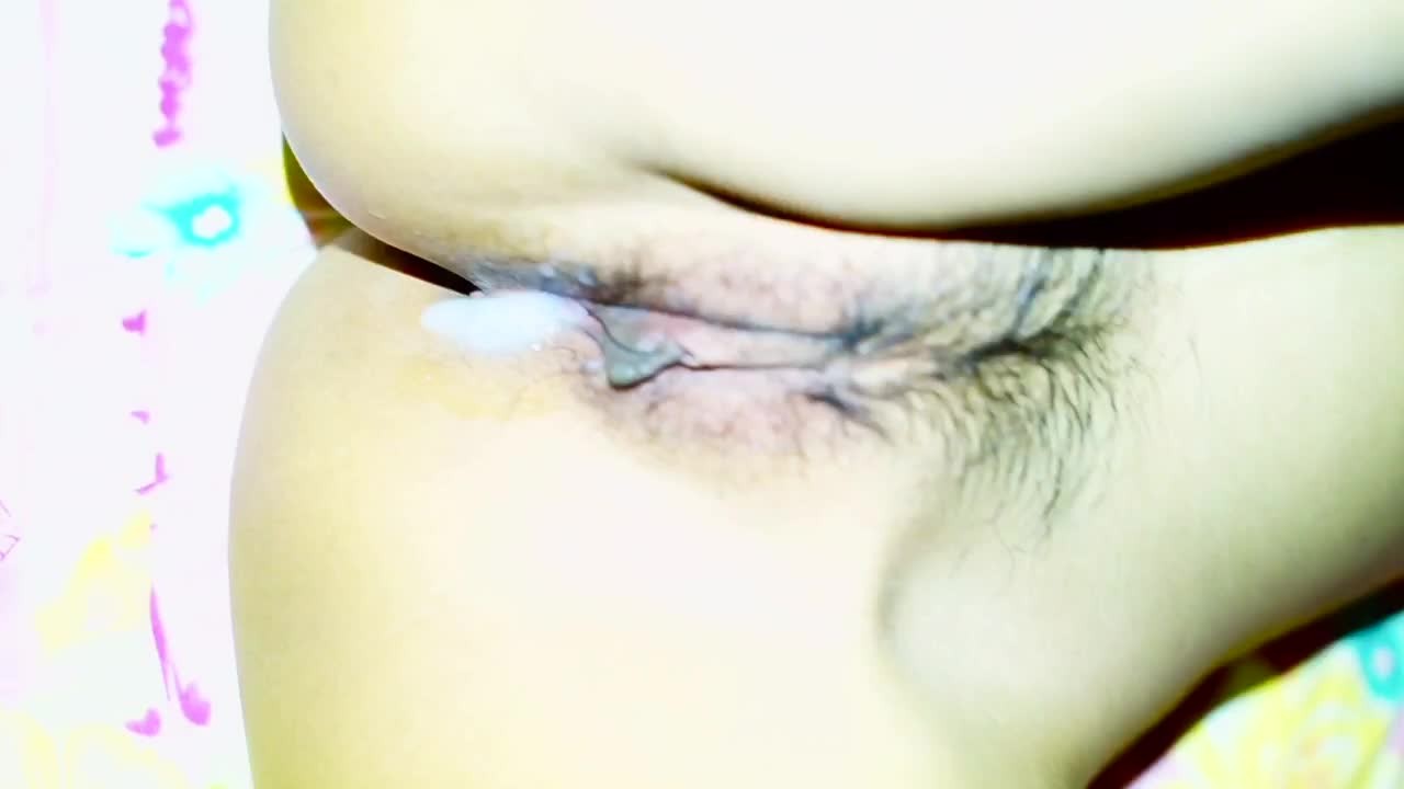 Khmer Short Hair Pussy (អ្នកអ៊ុតសក់ ម៉ាស្សាមុខ) - Pornhub.com