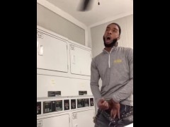 SMOKEPOLEBOY CAUGHT JACKING OFF AT THE LAUNDRY MAT.