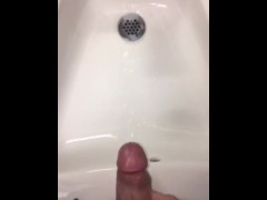 So Horny at work Thanks to a Special somebody Had no choice but to Cum fast