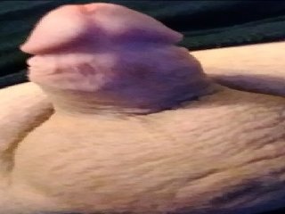 young chub showing you his o face while he cums
