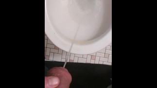 POV Pissen Sie viel Kaffee heraus