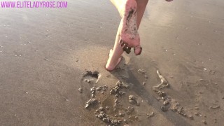 muddy dirty feet footfetish foot walking spread toes