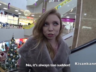 She got an orgasm in a taxi, and then she got a dick in mouth!