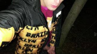 Teen big cumshot and moaning outdoor