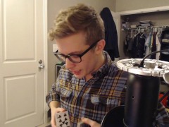 Stepbro Wishes YOU a Happy New Year while shuffling Stepsis' Deck of Cards