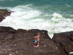 Anetta Keys and her girlfriend were caught making love - Screenshot 2 of 16 - Raven