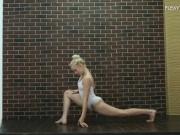 Preview 2 of Hot teen babe does gymnastics naked Dora Tornaszkova