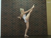 Preview 5 of Hot teen babe does gymnastics naked Dora Tornaszkova