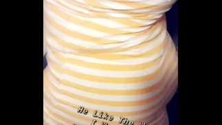 乌木 TS 屁股扭动和跳跃