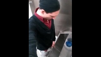 En baño publico by Rabaerre