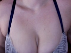 Titty Physics- bouncing boobs - Screenshot 4 of 16 - Big Tits