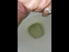 Peeing compilation.  - Screenshot 15 of 16 - Pussy Play