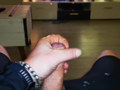 Short but nice cumshot