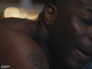 DARKX Gives Full Body Massage To BBC screenshot number 1