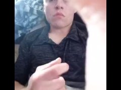 Chair busting  - Screenshot 10 of 16 - Me