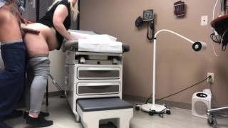 Doctor atrapado follando paciente embarazada 365movies 