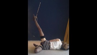 Офисная Сисси В Бондаже с Вилкой