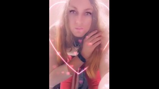 Sexy bionda Sissy Girl Trap In Lingerie Si scopa analmente Dildo Trans