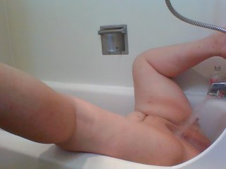 EMPTYING THE WATER HEATER PT 2 - BATHTUBMASTURBATION WITH HOT+COLD_WATER