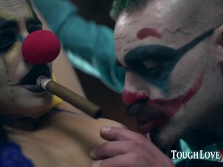 TOUGHLOVEX_Violet Starr lets JokerX_stuff her pussy