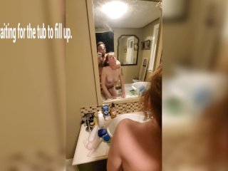 Fuck Step Sister While Waiting for the Tub toFill Up