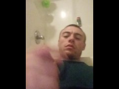 Bathroom play - Screenshot 14 of 16 - Cums