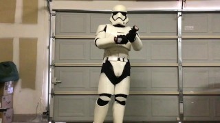 Stormtrooper-Dansen En Vleeslichtspel