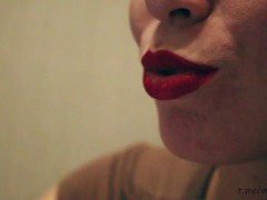 После главного меня пустили по кругу и трахали втроем. Жесткая секс оргия. 2/16