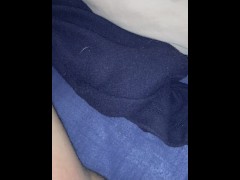 British lad gives himself handjob with flashlight (IN 4K)