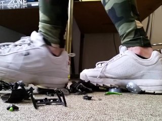Toycar Crush with Fila Disruptor